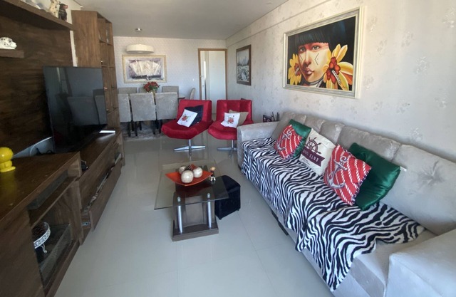 Apartment for the season on the top floor near Beach Park