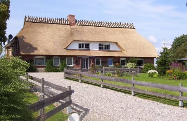 Appartement 'Fördehof Petersen - Zur Linde' avec terrasse partagée, jardin partagé et Wi-Fi