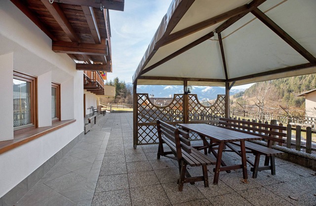 Apartment "Residence Mich Forte Superior" with Mountain View, Pool, Sauna, Wi-Fi, Balcony & Garden