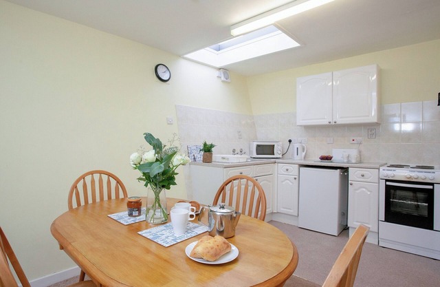 Apartment Fourteen - UK39870