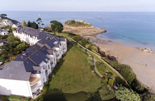 Appartement Les Terrasses de la Comtesse, accès direct à la plage...