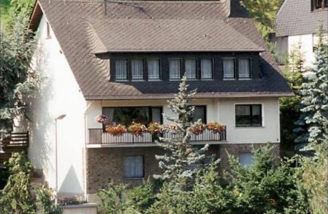 Appartement "Gästehaus Karbach" avec vue sur les montagnes, terrasse privée et Wi-Fi