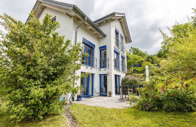 Appartement "Geräumige Ferienwohnung mit Garten" avec vue sur les montagnes et Wi-Fi
