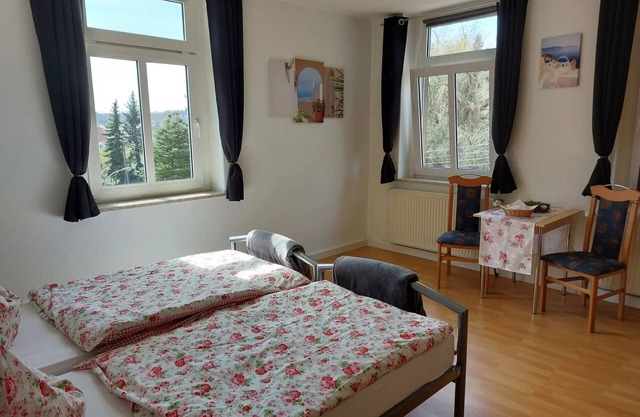 Appartement 'Giesis Wohlfühloase' avec terrasse partagée, jardin privé et Wi-Fi