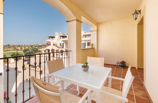 Apartment 'Golf Relax In Betanzos' with Shared Pool, Wi-Fi and Air Conditioning