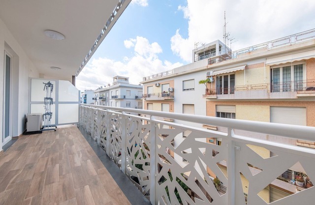 Appartement 'Grace Home 3' avec Balcon, Wi-Fi et Climatisation