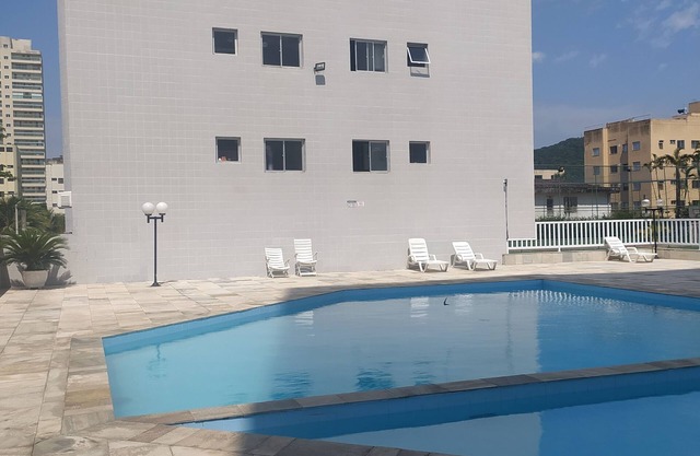 Guarujá Enseada Apartment - Wonderful leisure and family building