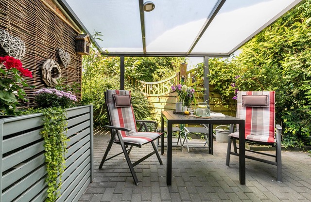 Appartement "Haus Bruhs" avec terrasse privée, jardin partagé et Wi-Fi