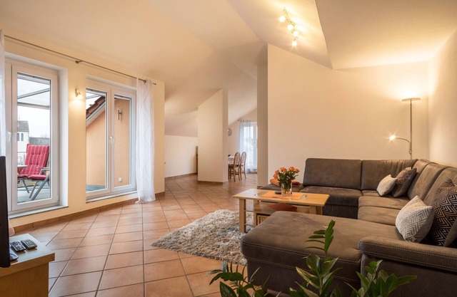 Appartement "Haus Sonnenseite Pfänder" avec vue sur les montagnes, balcon et Wi-Fi