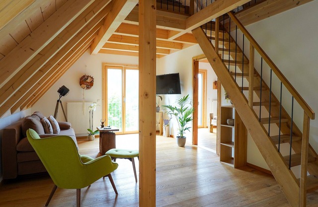 Appartement 'Heimatglück 2, Maisonette, 76qm' avec terrasse partagée, balcon et Wi-Fi