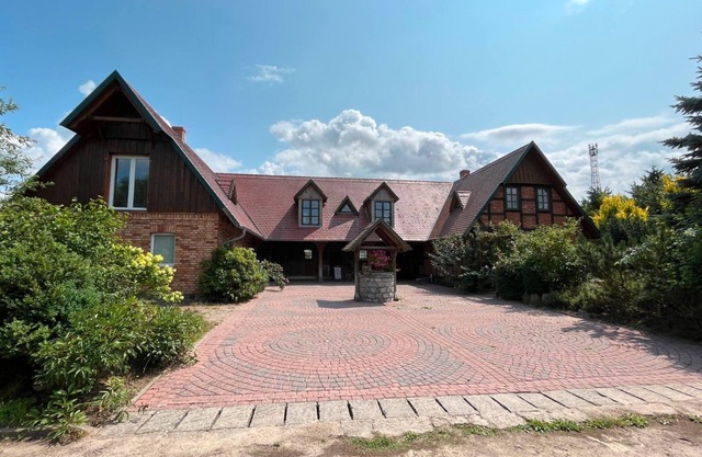 Appartement 'Hof Verchen Nahe Kummerower See' avec terrasse privée, jardin privé et Wi-Fi
