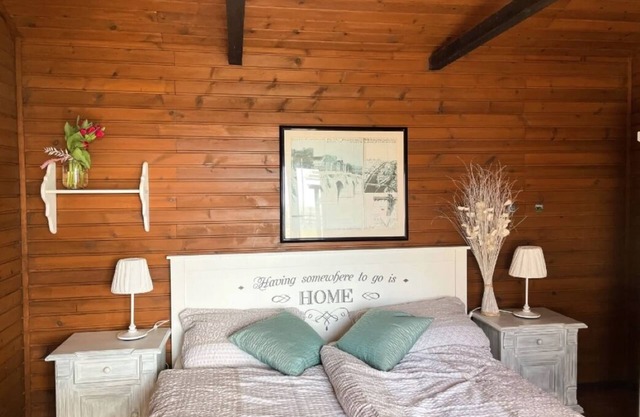 Appartement "Holzhaus" avec terrasse privée, jardin privé et Wi-Fi