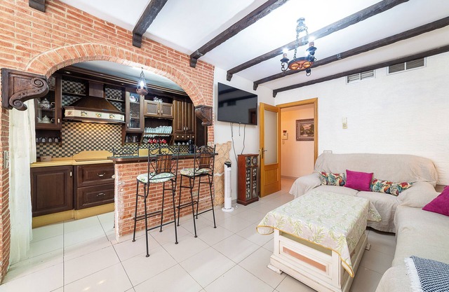 Appartement "Holiday" avec vue sur la mer, jardin partagé et Wi-Fi