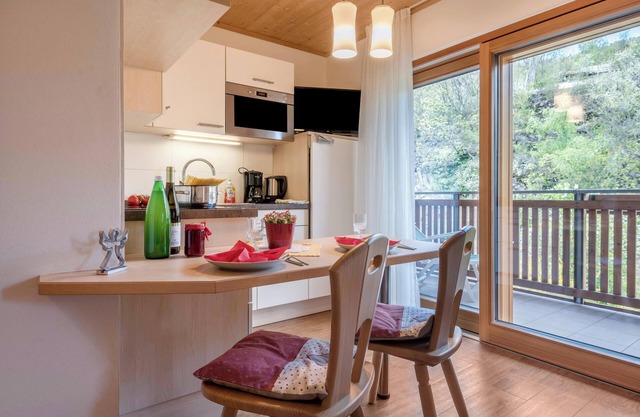 Appartement "Huberhof Gala" avec vue sur les montagnes, jardin et Wi-Fi