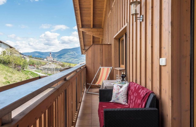 Appartement 'Huberhof - Rubens' avec vue sur les montagnes, jardin et Wi-Fi