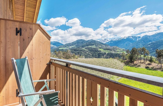 Appartement "Huberhof Zimmer" avec vue sur les montagnes, jardin et Wi-Fi