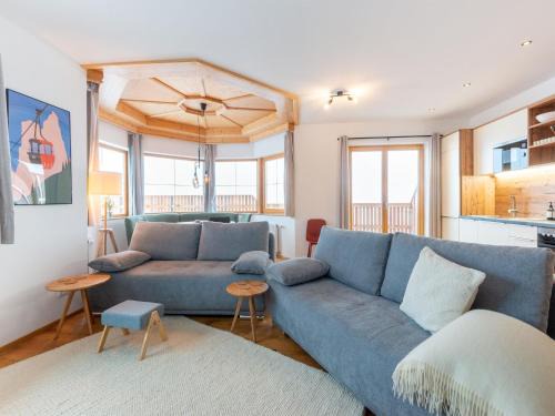 Apartment in Stubai near Ski Lift
