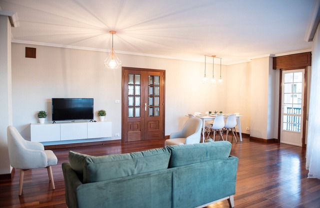 Appartement 'Ideal Turismo' avec balcon et Wi-Fi