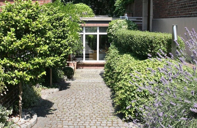 Appartement dans un quartier résidentiel calme et verdoyant et toujours proche de la ville
