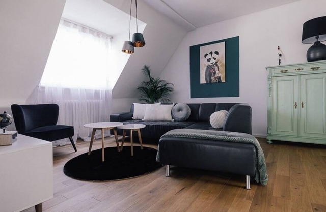 Apartment in a quiet location, central to the city center, with upscale furnishings