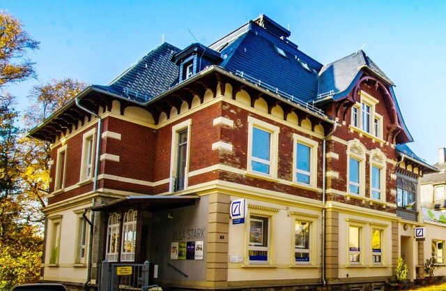 Appartement dans une villa Art Nouveau rénovée avec style