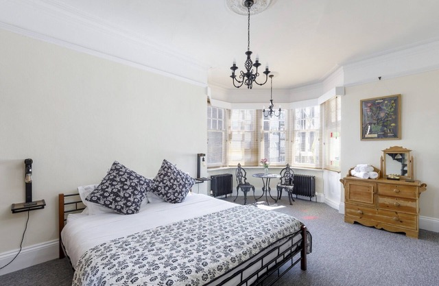 Appartement près de la plage de Brighton, Sans dépôt