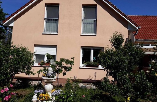 Appartement à Dierhagen avec balcon