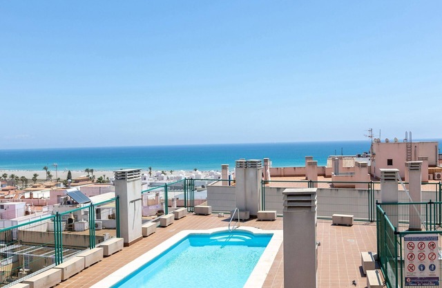 Appartement simpliste à Almería à côté du Seabeach