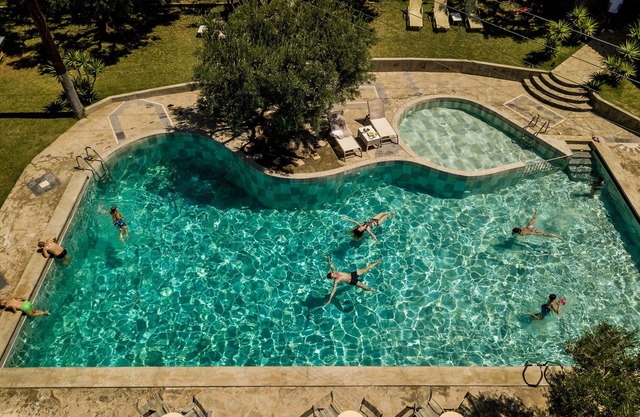 Studio avec piscine commune, Gerakini