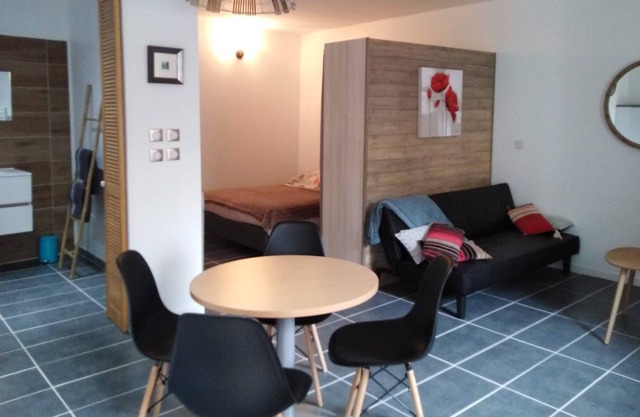 appartement dans cadre verdoyant, entre Toulouse et les Pyrénées