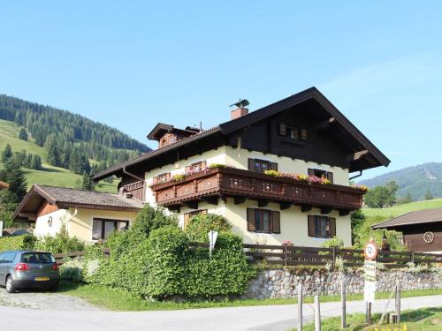 Apartment in Leogang near Ski Lift