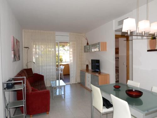 Apartment in Lescala near Golden Beaches