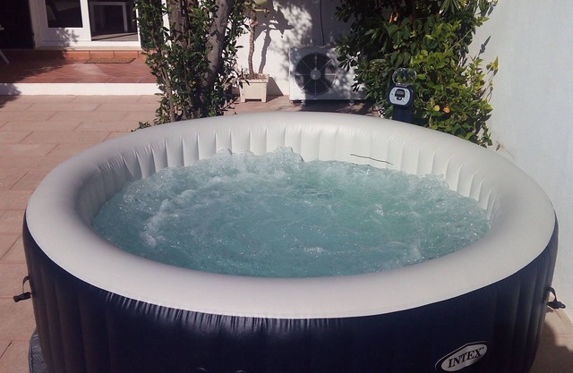 Appartement à Minorque, calan blanes, avec jacuzzi et barbecue sur terrasse privée