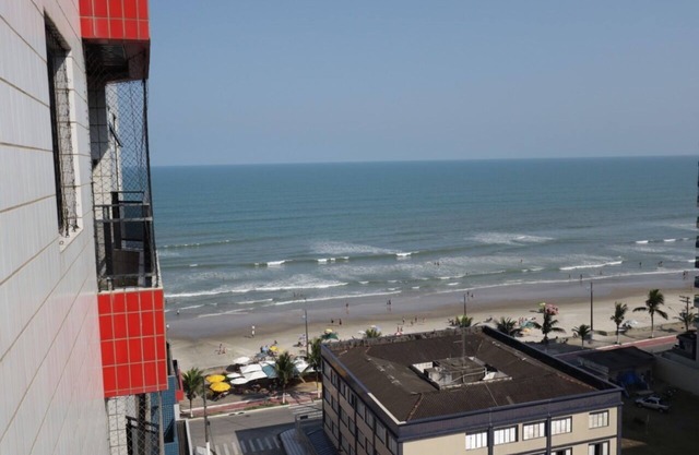 APPARTEMENT À MONGAGUÁ AVEC VUE MER