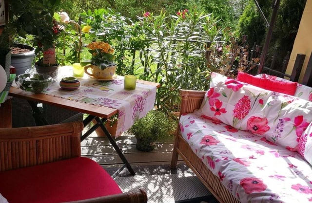 Apartamento en Neusäß con barbacoa y WiFi