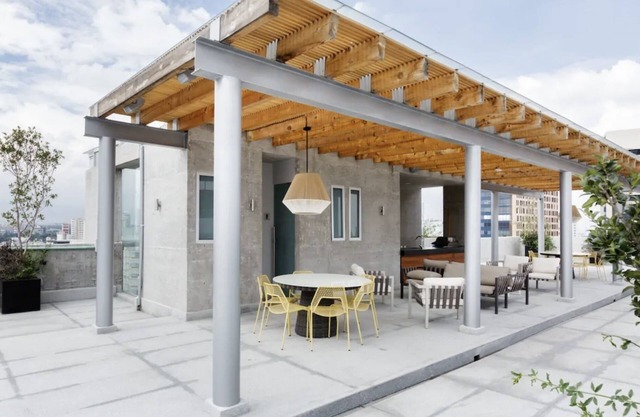 Apartment in Polanco with an incredible view of the city. Gym - pool - garage.