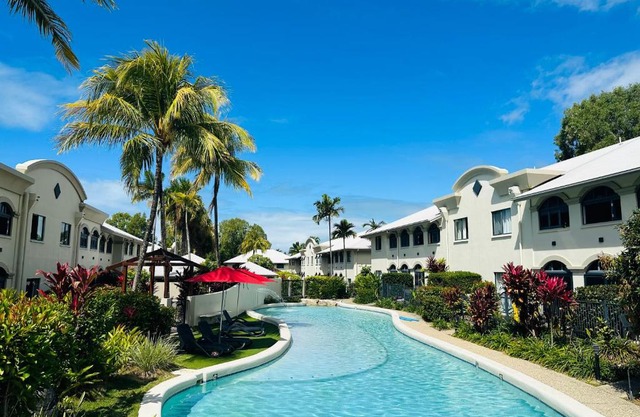 Apartment in Palm Cove