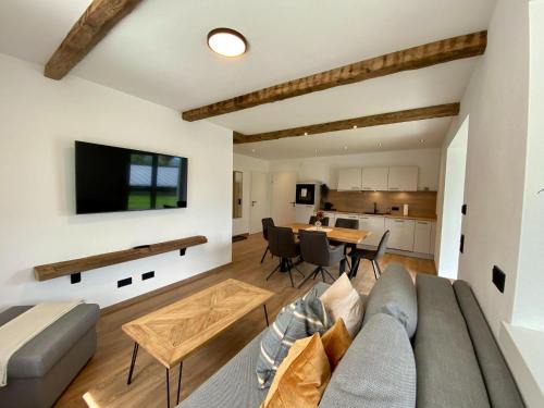 Apartment in Saalfelden near Ski Slopes, cleaning included