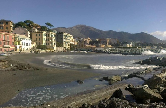 Ville appartement à quelques minutes de la mer. Climatisation. WiFi gratuit.