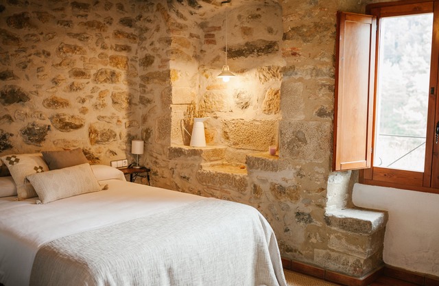Maison de campagne dans les Pyrénées catalanes, environnement privilégié en pleine nature et détente