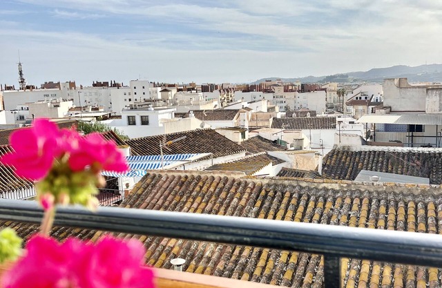 APARTMENT IN THE CENTER OF VELEZ MALAGA