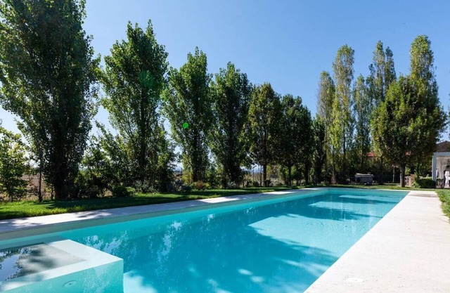 Appartement dans Villa avec piscine