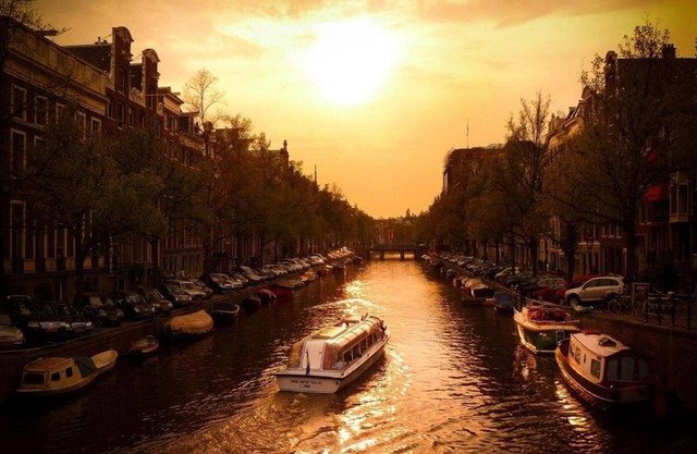 Apartment in Vrouwenpolder Near Beach