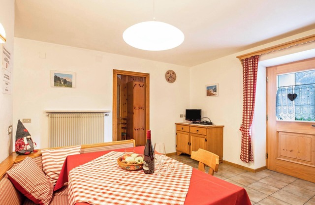 Appartement "Ciasa Lino Sas da le Undesc" avec vue sur la montagne et Wi-Fi