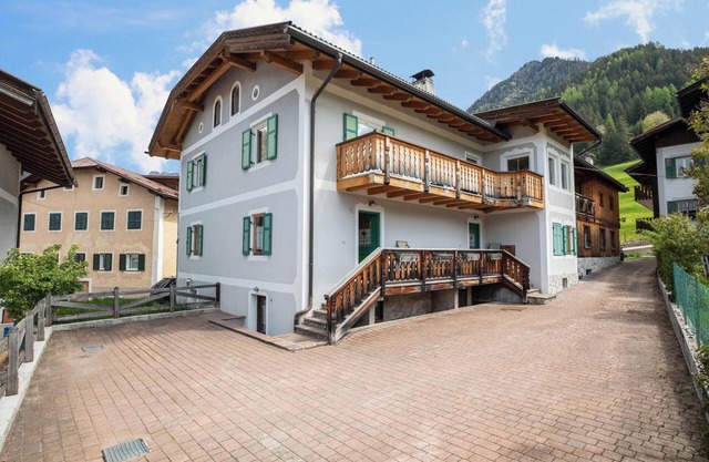 Appartement "Ciasa Lino Sas da le Doudesc" avec vue montagne et Wi-Fi