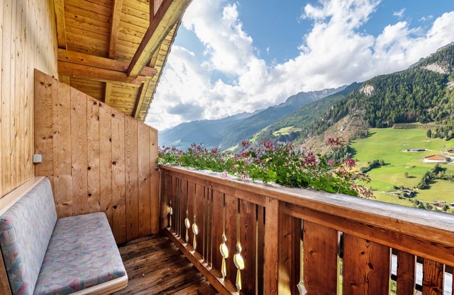 Appartement "Glocklechnhof Sonnenschein" avec vue sur les montagnes, jardin, balcon et Wi-Fi