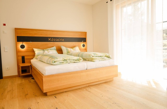 Appartement-Kösseine rollstuhlgerecht-Salle de Bain amenagée
