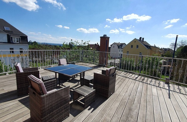 Appartement 'Wohnen Im Klinkerhaus Treuen' avec terrasse privée et Wi-Fi