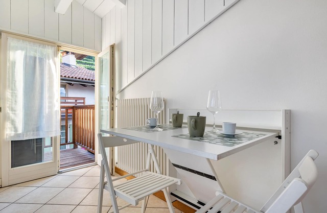 Appartement "La Casa Del Gelso" avec vue sur les montagnes, balcon et Wi-Fi