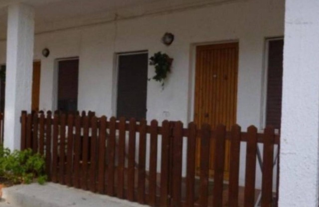 Appartement 'La Quiete - Veranda Piccola 1' avec piscine partagée, Wi-Fi et climatisation